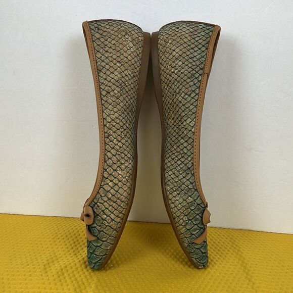 Born Carri Snakeskin Cork Tan Teal Bow Flats 6 - Picture 7 of 9